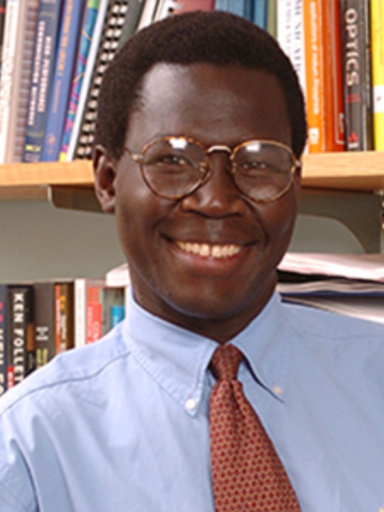 Elias Towe